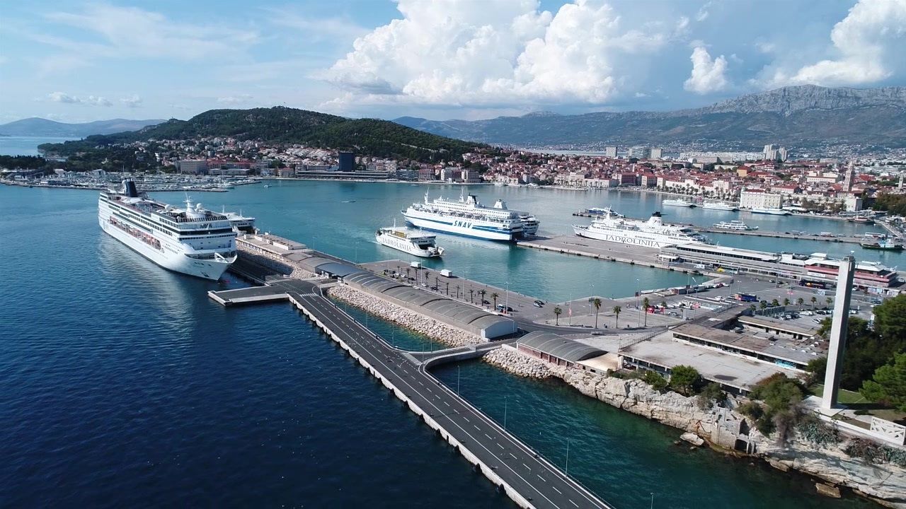 Karta — Bazen gradska luka